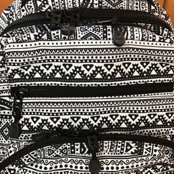 J World New York ROLLING BACKPACK, Black and White Print - Picture 7 of 15